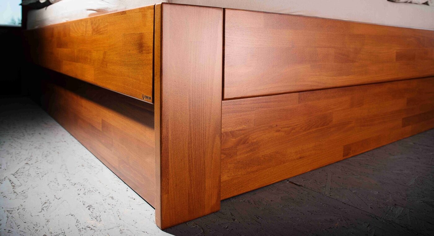 detail postele Jacques Settebox